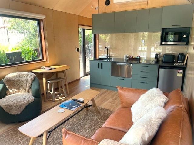 Villa Walnut On Russell Wanaka Esterno foto