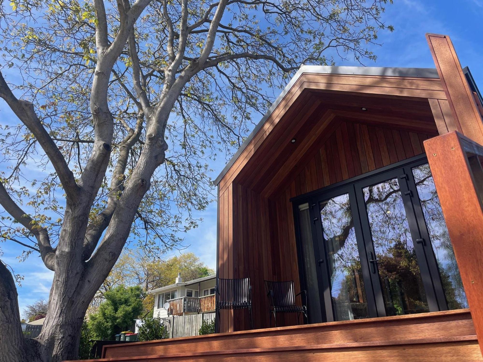 Villa Walnut On Russell Wanaka Esterno foto